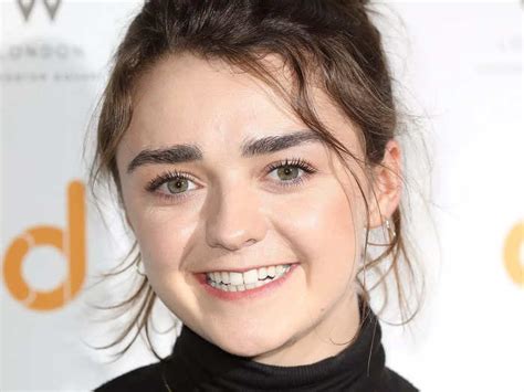 maisie williams topless|Maisie Williams Discusses Doing Nudity For New Role in Hulus。